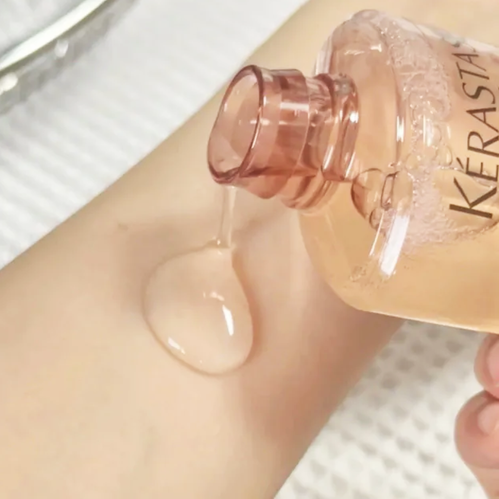 Kerastase Gloss Absolu Hydra-Illuminating Shampoo 80ml ,Kerastase Gloss Absolu Hydra-Illuminating Shampoo , Kérastase Gloss Absolu Shampoo for All Hair Types with Glycolic Acid, Hyaluronic Acid & Wild Rose